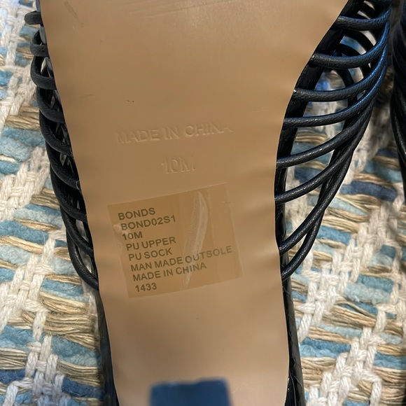 Nwt. Steve Madden black sandal - Picture 5 of 7